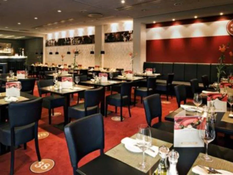 Voco Dusseldorf Seestern, An Ihg Hotel Germania